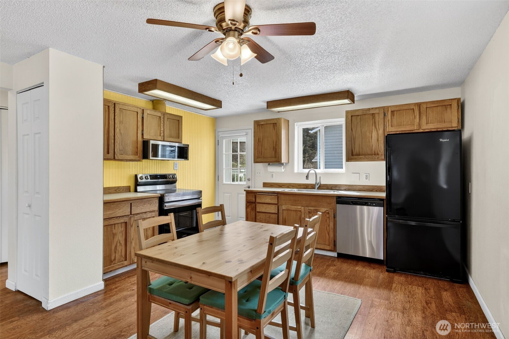 1716 194th Street , Long Beach, WA 98631