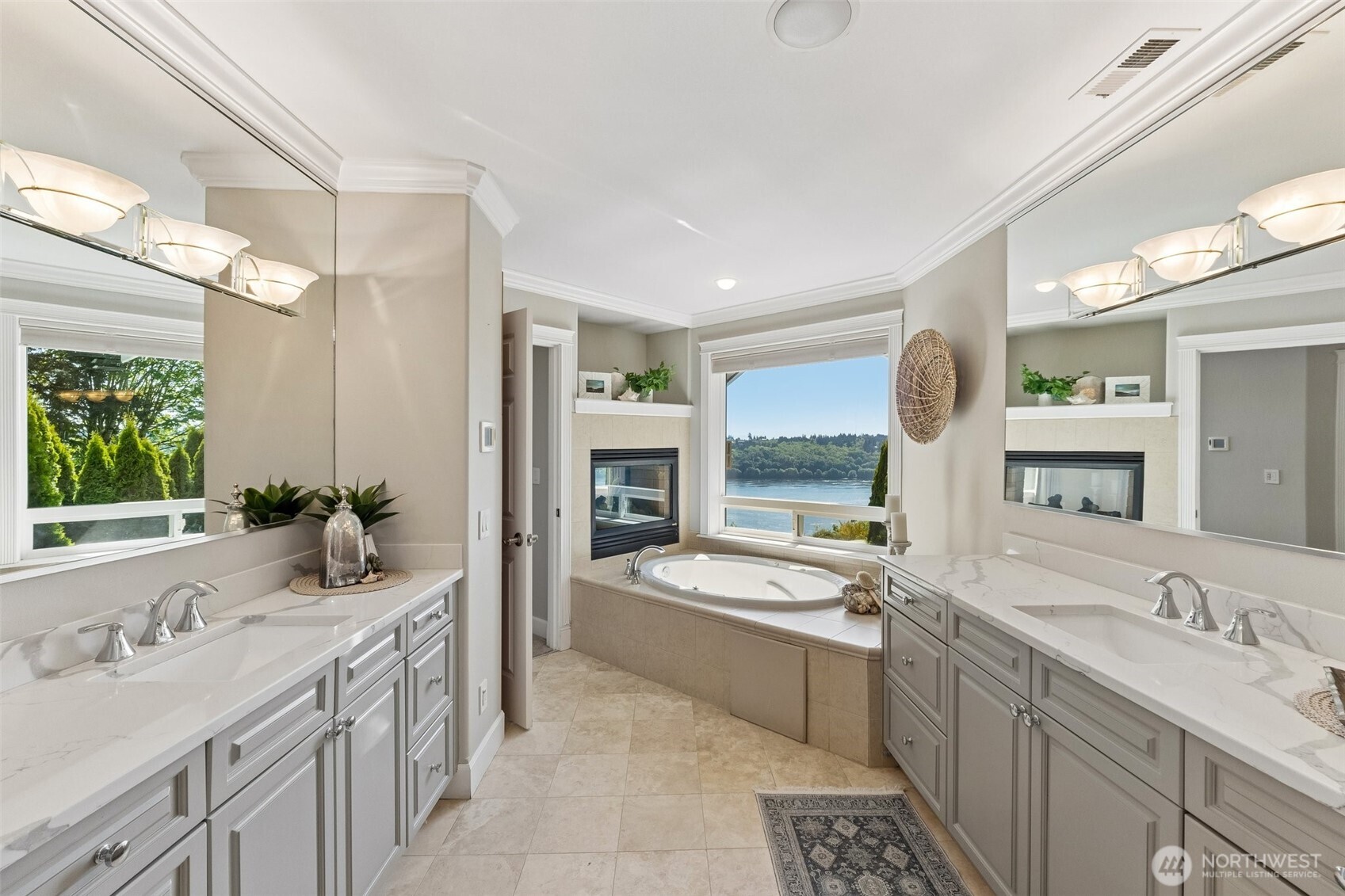 3205 9th Avenue Ct NW , Gig Harbor, WA 98335