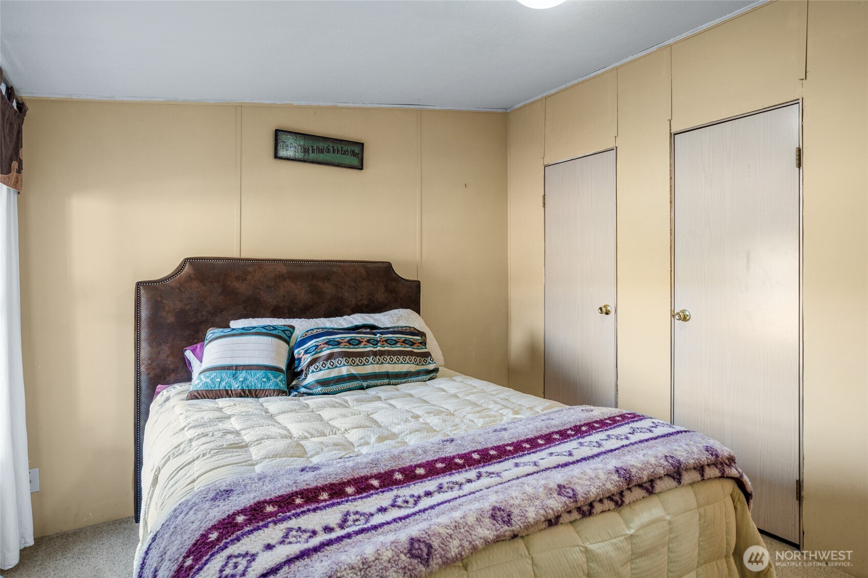 12290 Washington Highway 10 , Ellensburg, WA 98926