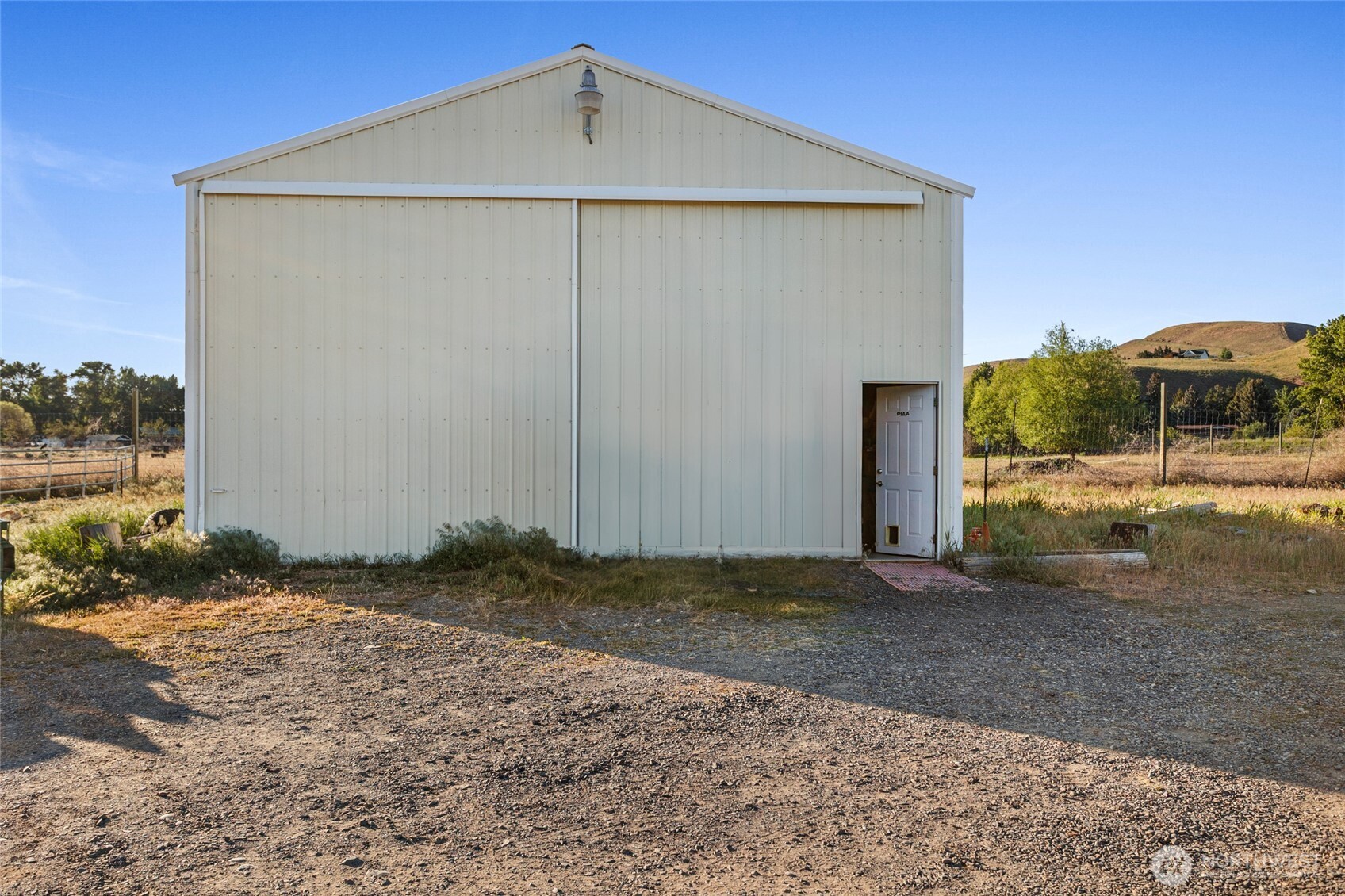 12290 Washington Highway 10 , Ellensburg, WA 98926