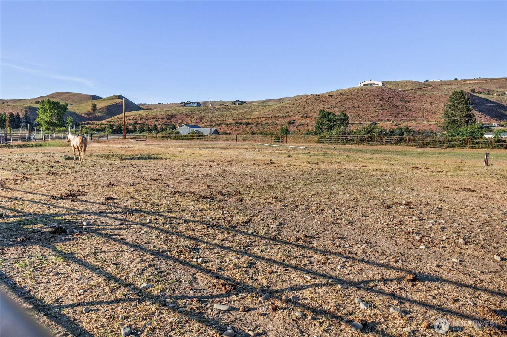 12290 Washington Highway 10 , Ellensburg, WA 98926