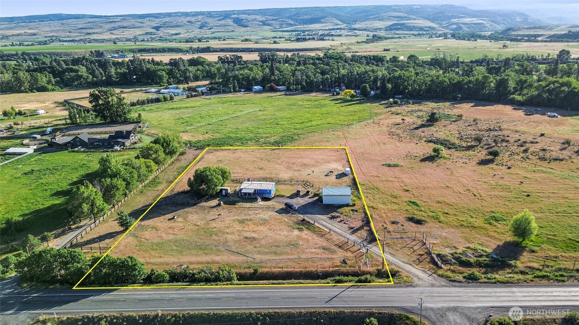 12290 Washington Highway 10 , Ellensburg, WA 98926
