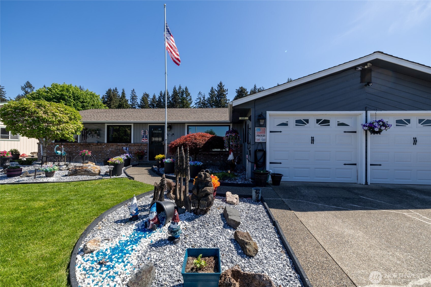 137 Sunnyside Drive , Centralia, WA 98531