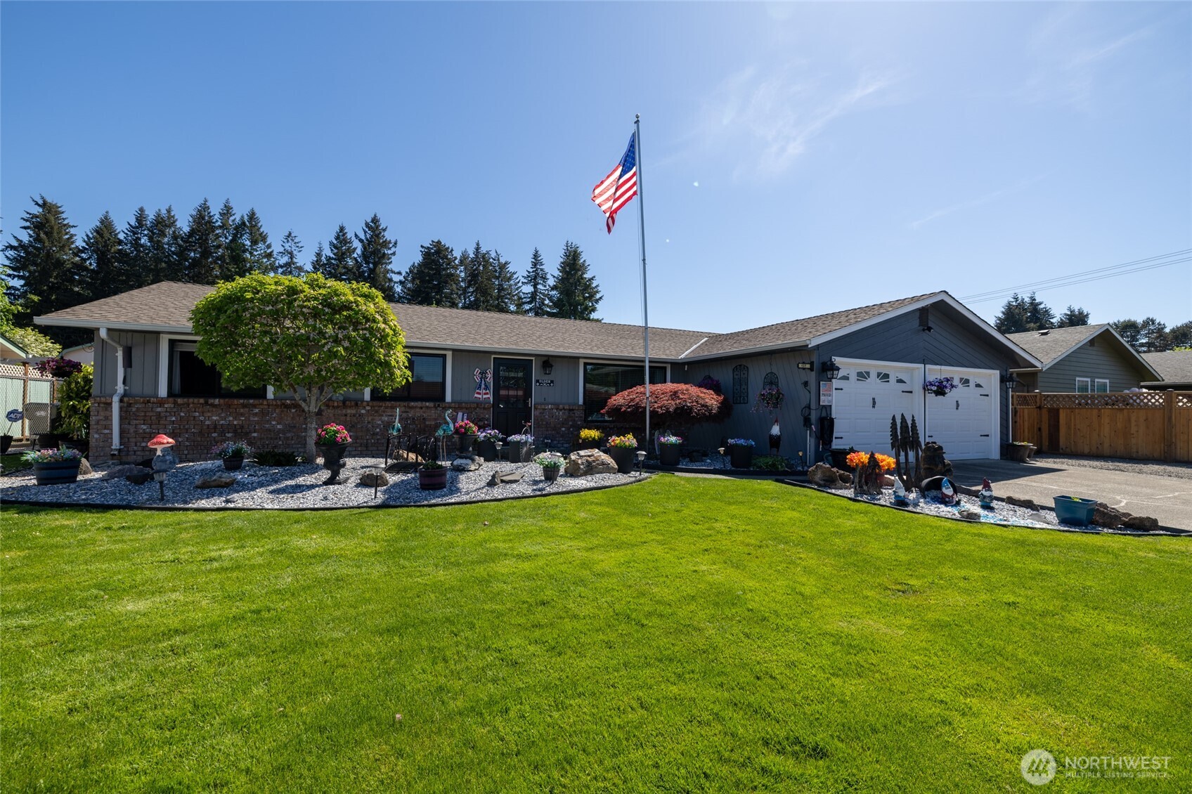 137 Sunnyside Drive , Centralia, WA 98531