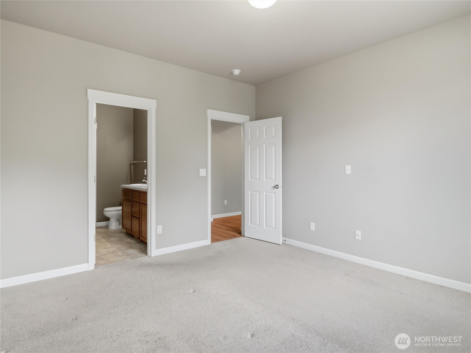 771 T Street SE, Tumwater, WA 98501