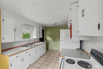 4435 Black Lake Blvd SW, Olympia, WA 98512 - Photo 5