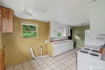 4435 Black Lake Blvd SW, Olympia, WA 98512 - Photo 7