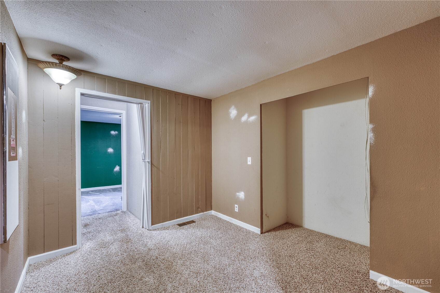 7924 Ohana Place NE, Bremerton, WA 98311-9414