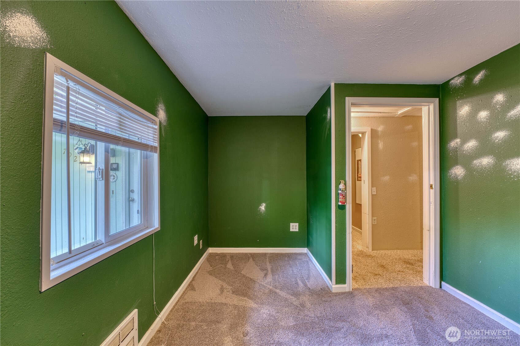 7924 Ohana Place NE, Bremerton, WA 98311-9414