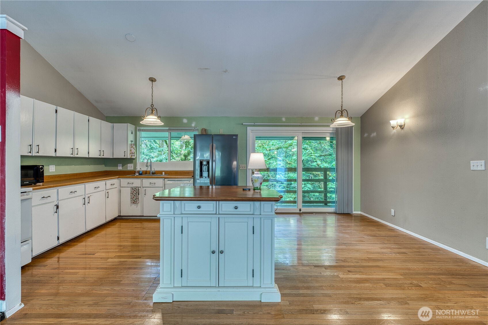 7924 Ohana Place NE, Bremerton, WA 98311-9414