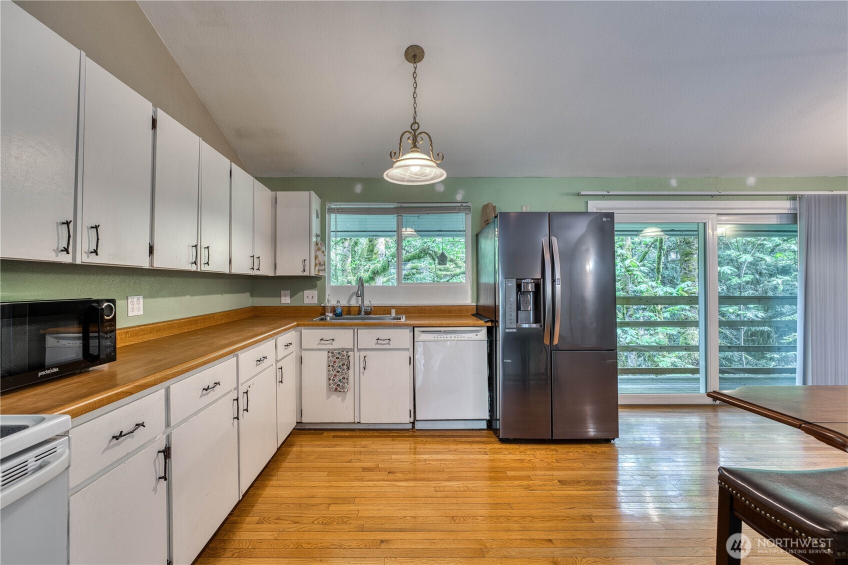 7924 Ohana Place NE, Bremerton, WA 98311-9414