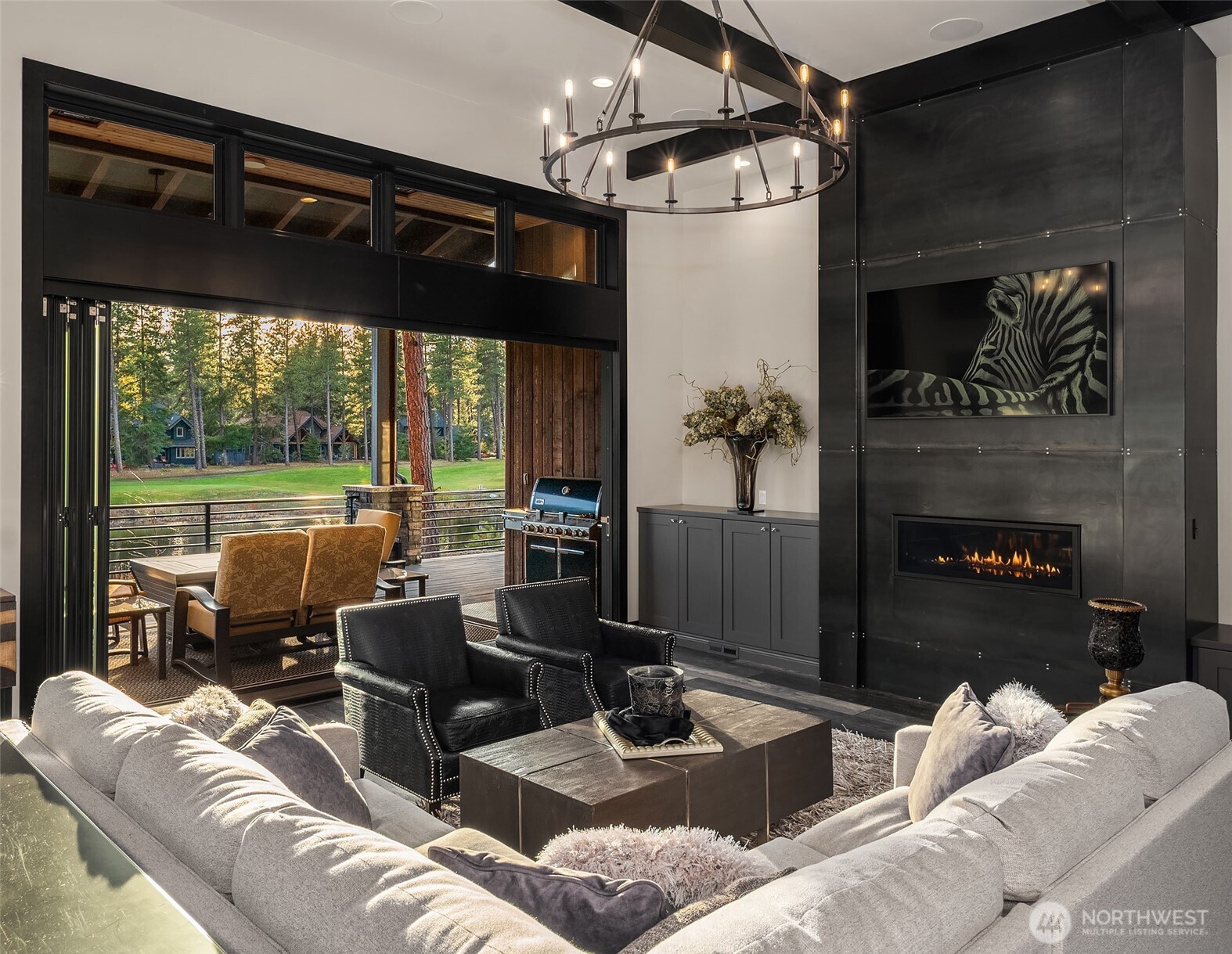 351 Steam Gin Loop , Cle Elum, WA 98922