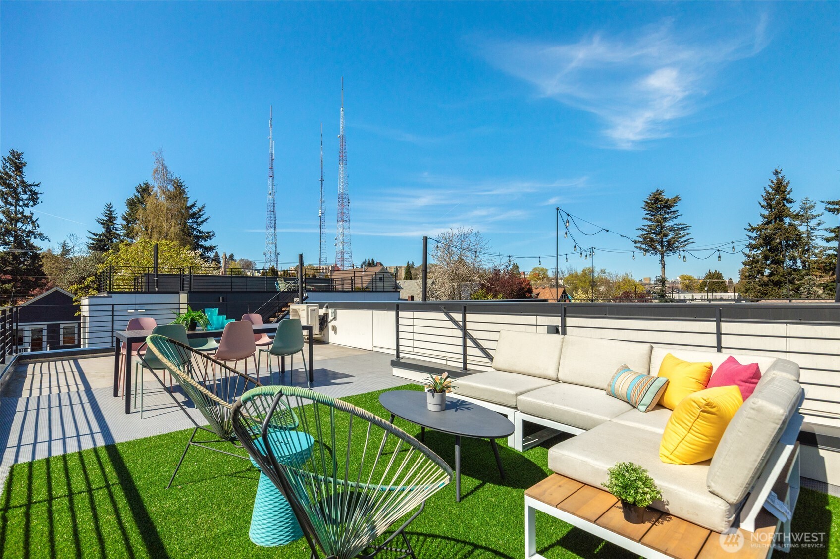1431 22nd Avenue , Seattle, WA 98122