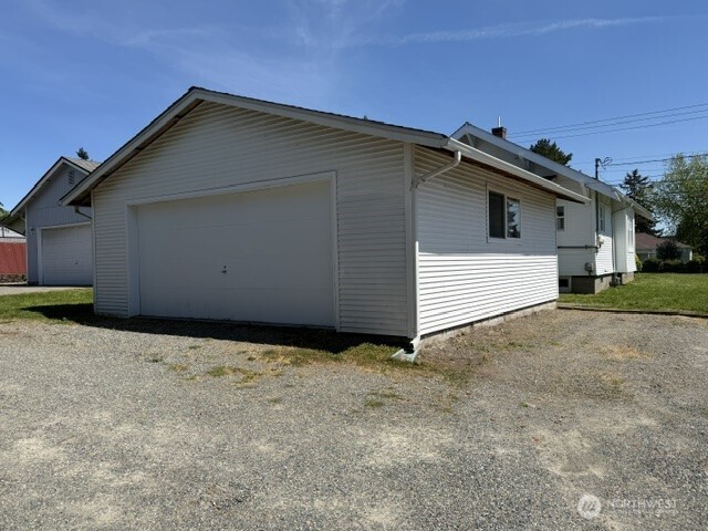 6722 S J Street , Tacoma, WA 98408