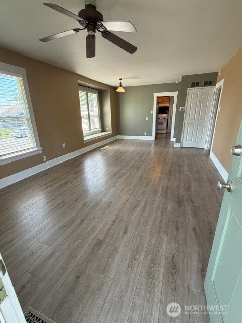 6722 S J Street , Tacoma, WA 98408