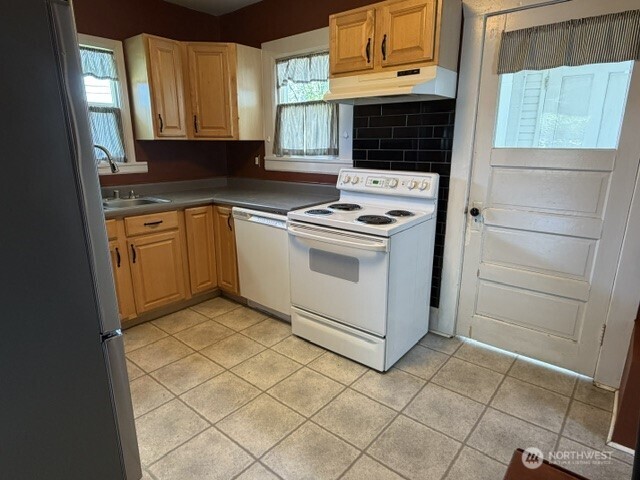 6722 S J Street , Tacoma, WA 98408