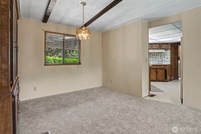 23809 Lake Drive E, Bothell, WA 98021 - Photo 12