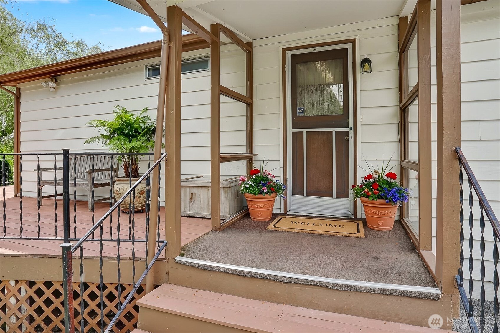 23809 Lake Drive E, Bothell, WA 98021