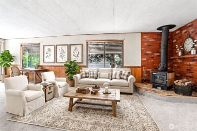 23809 Lake Drive E, Bothell, WA 98021 - Photo 3