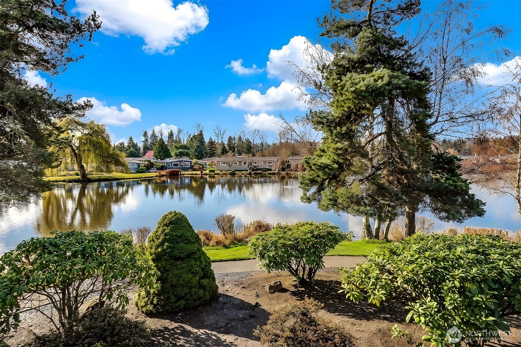 23809 Lake Drive E, Bothell, WA 98021