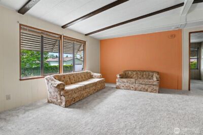23809 Lake Drive E, Bothell, WA 98021 - Photo 9