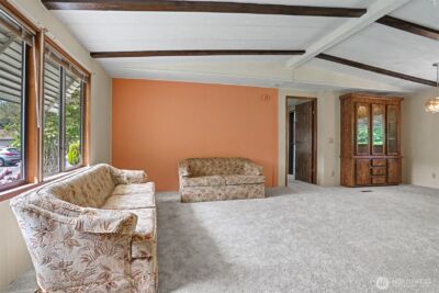 23809 Lake Drive E, Bothell, WA 98021 - Photo 10