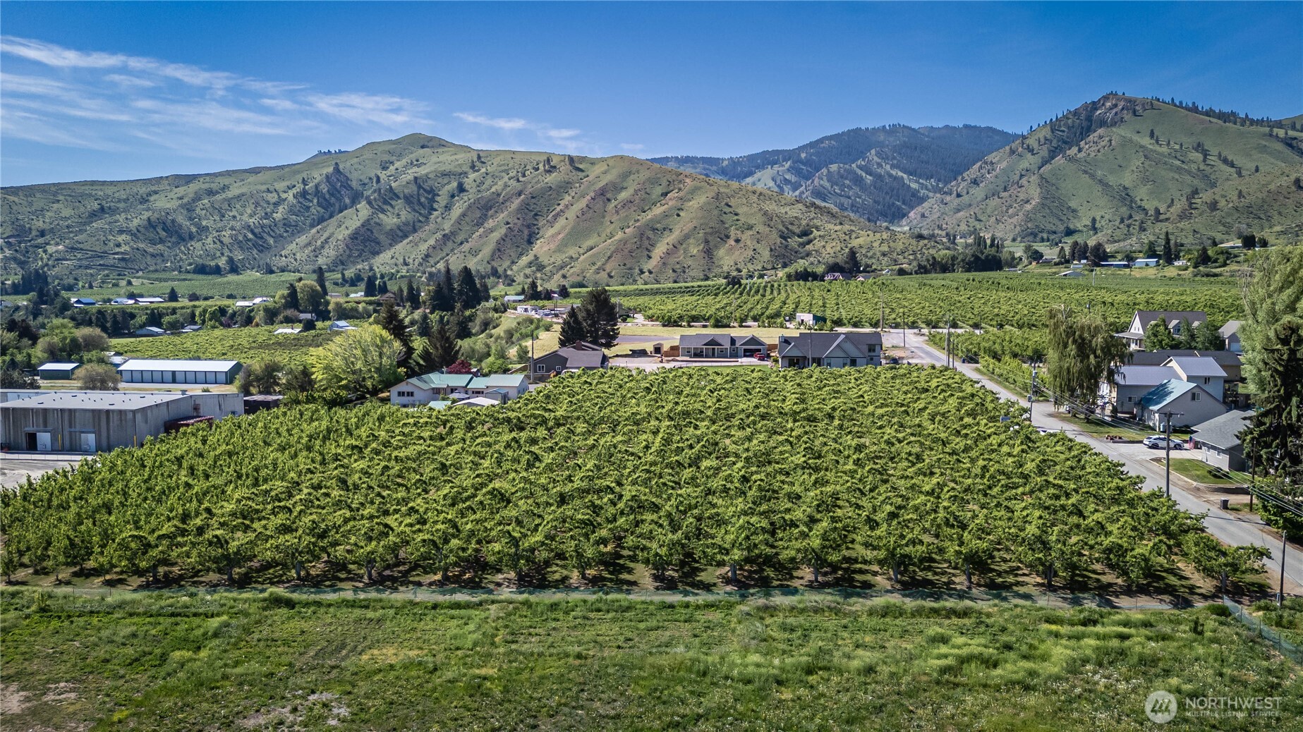 3925 Strutzel Road , Monitor, WA 98836
