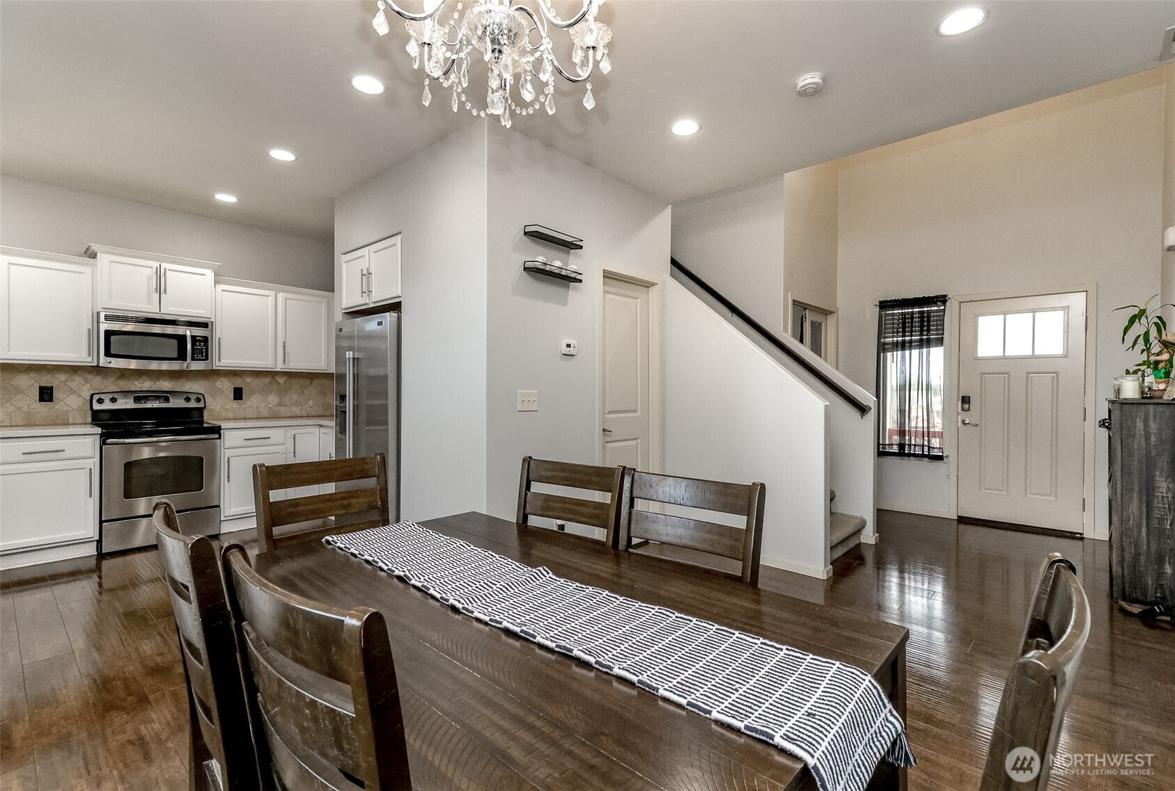 20102 40Th Avenue E, Spanaway, WA 98387