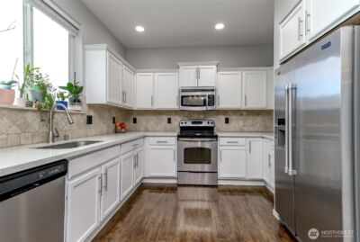 20102 40Th Avenue E, Spanaway, WA 98387 - Photo 17