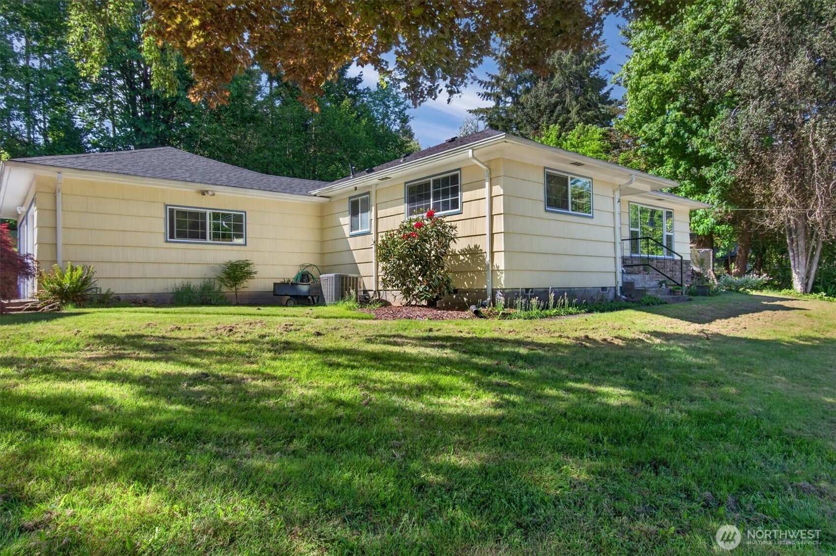 914 Coal Creek Road , Longview, WA 98632