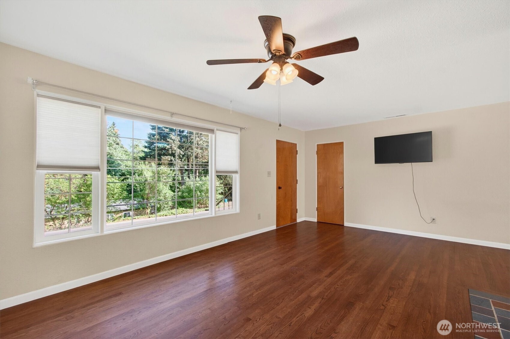 914 Coal Creek Road , Longview, WA 98632
