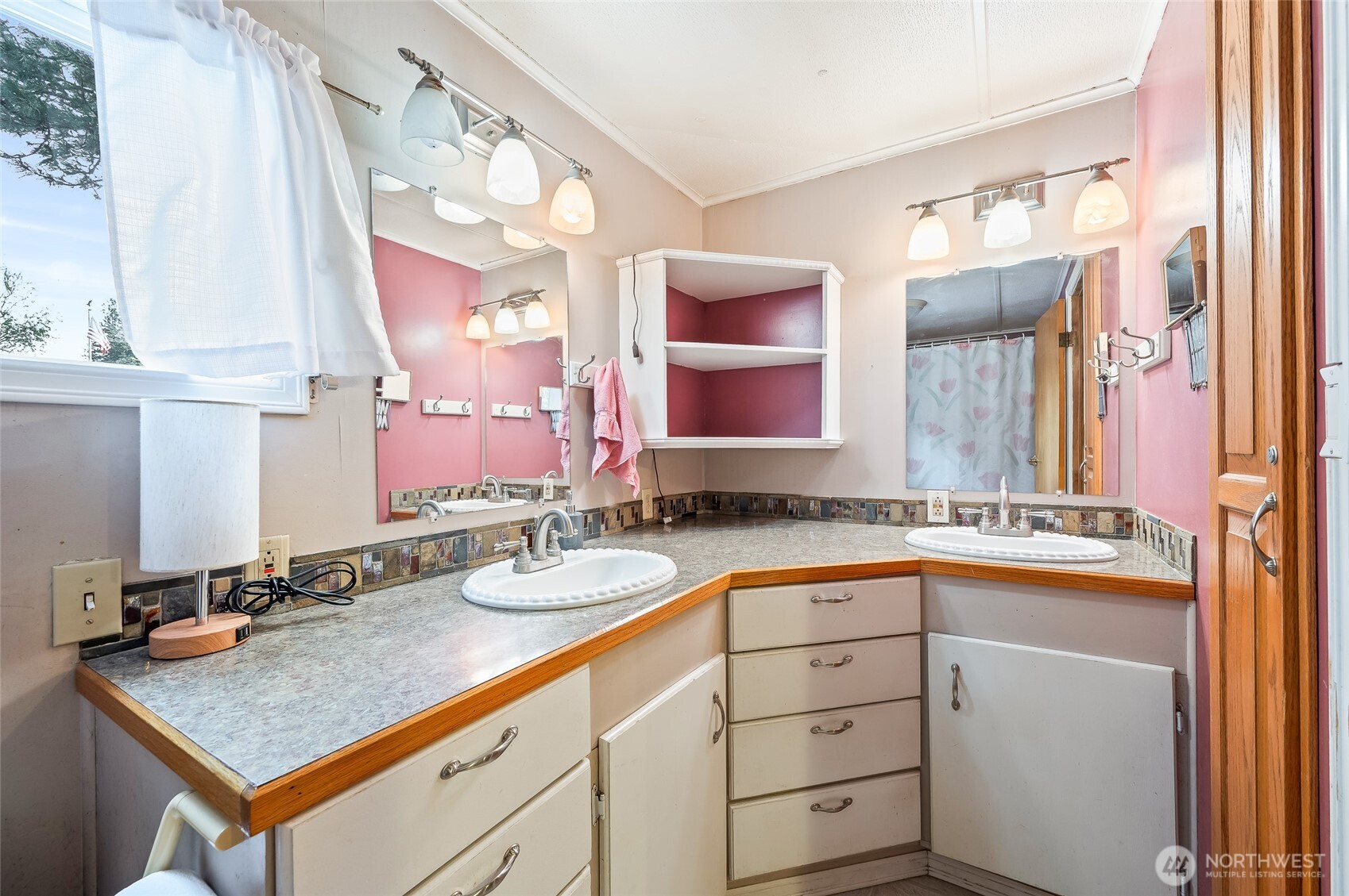 12502 Chumstick Highway , Leavenworth, WA 98826