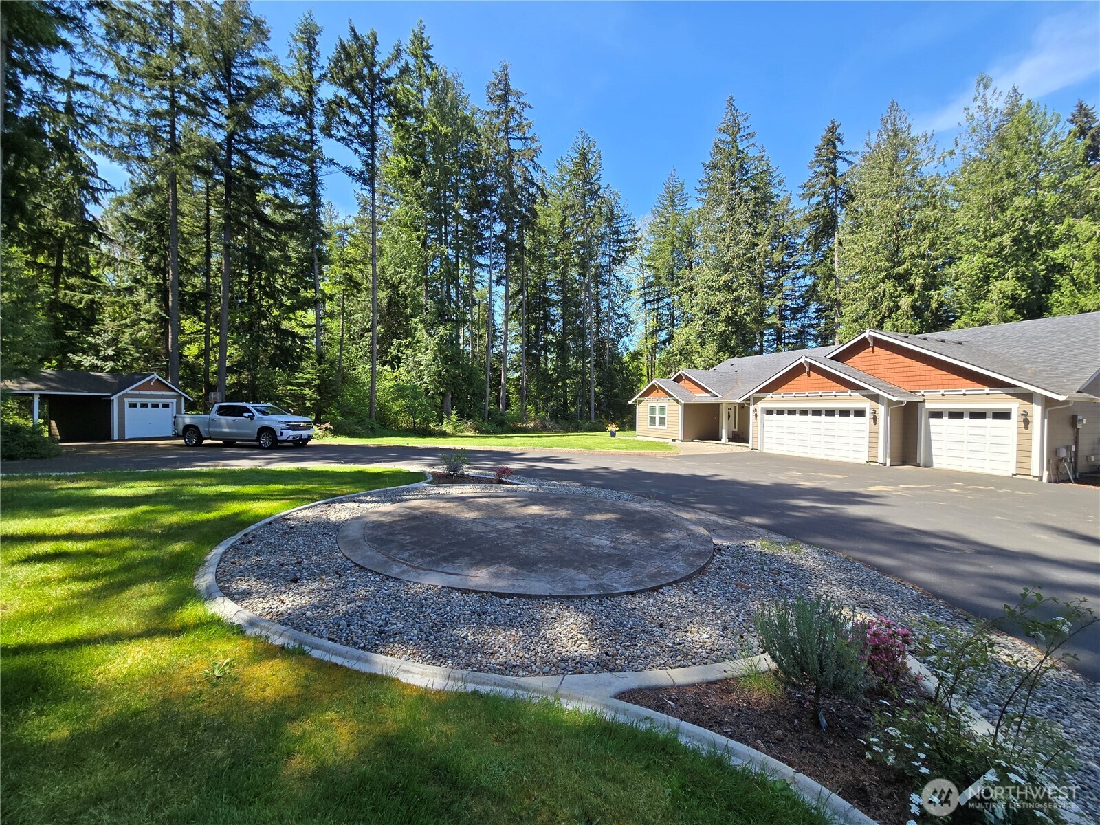 3328 104th Avenue SW, Olympia, WA 98512