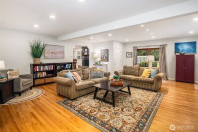 703 245th Place NE, Sammamish, WA 98074-3413 - Photo 13