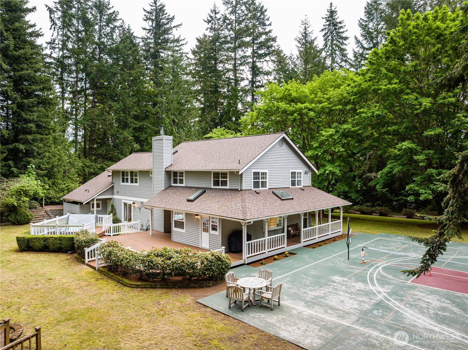 703 245th Place NE, Sammamish, WA 98074-3413