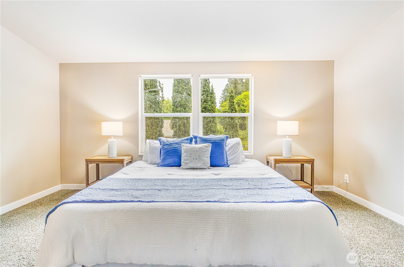 932 Price Road , Bremerton, WA 98312