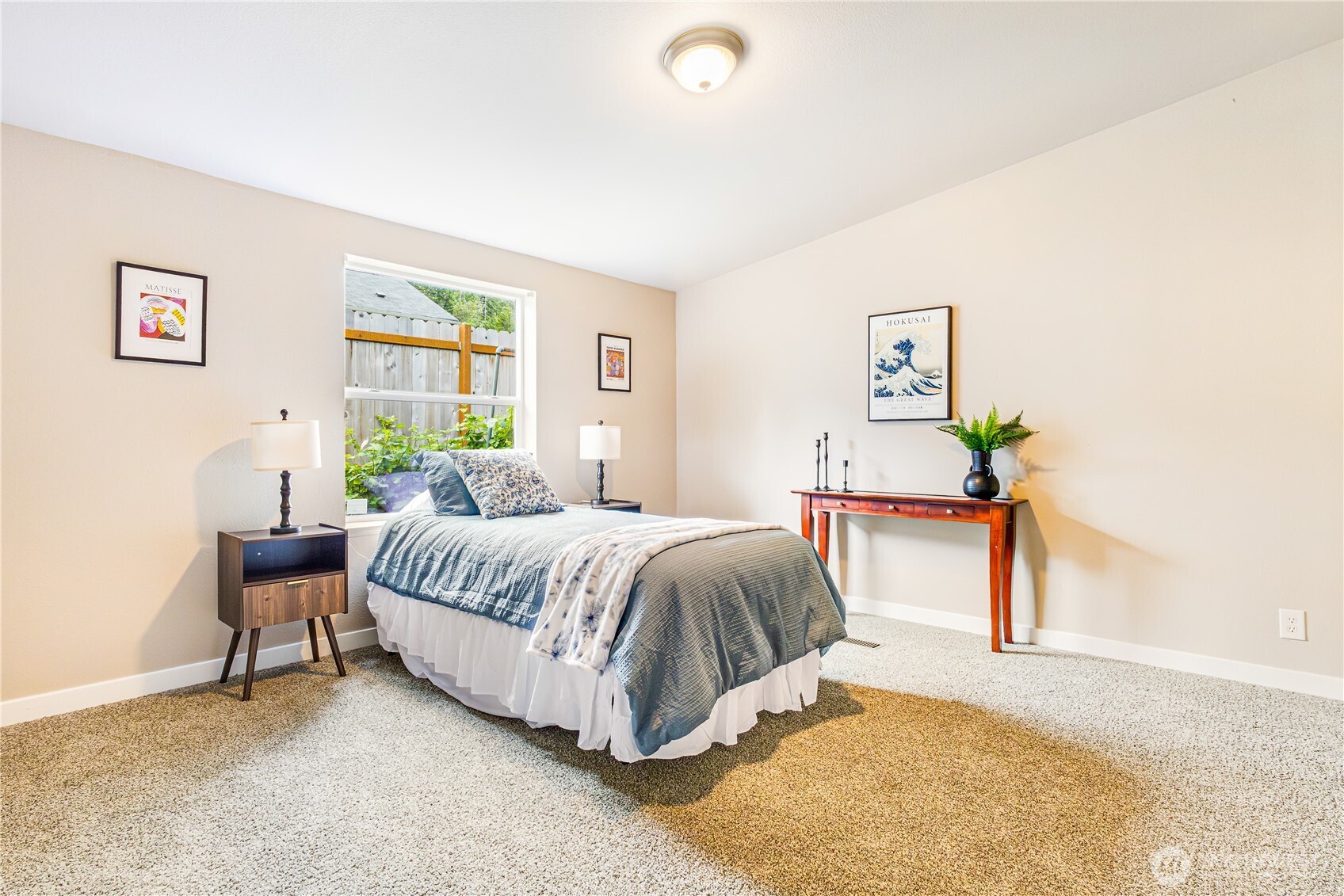 932 Price Road , Bremerton, WA 98312