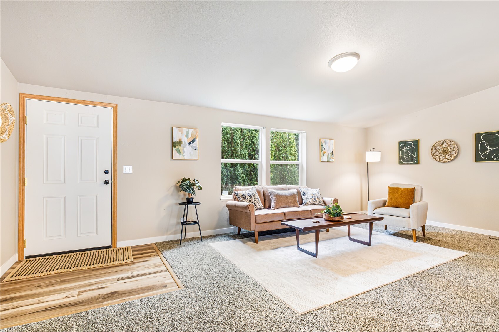 932 Price Road , Bremerton, WA 98312