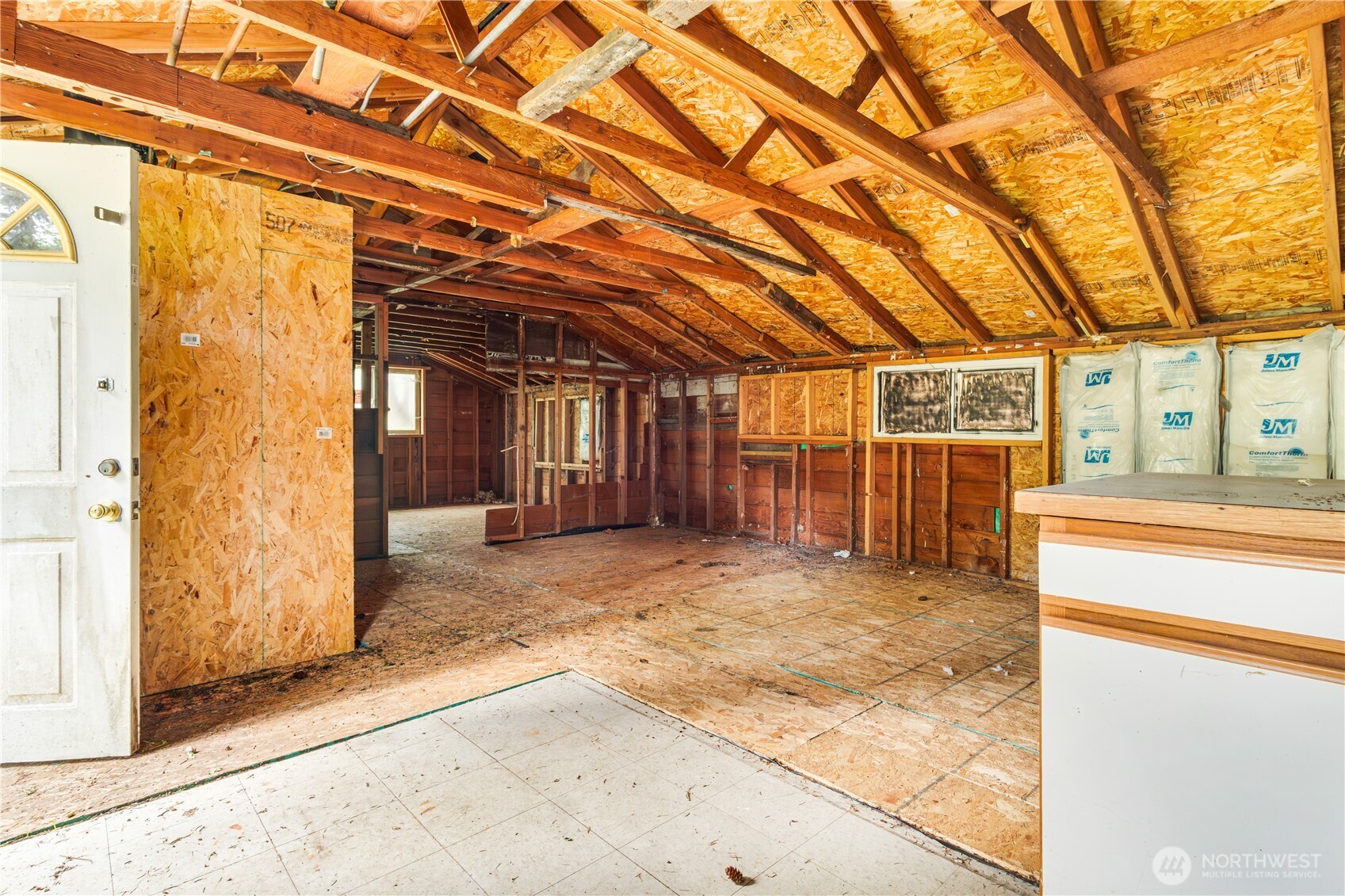 932 Price Road , Bremerton, WA 98312