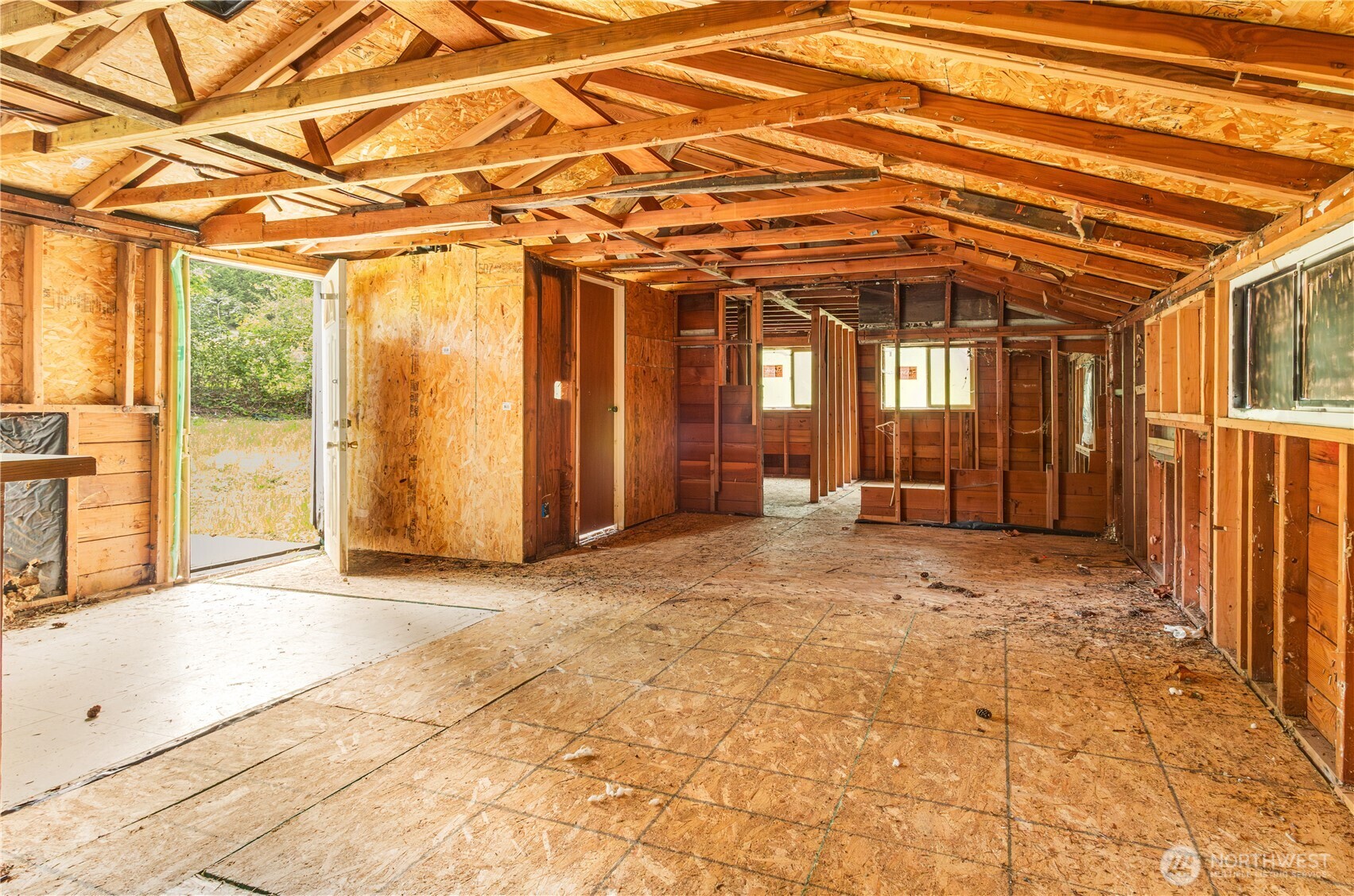 932 Price Road , Bremerton, WA 98312