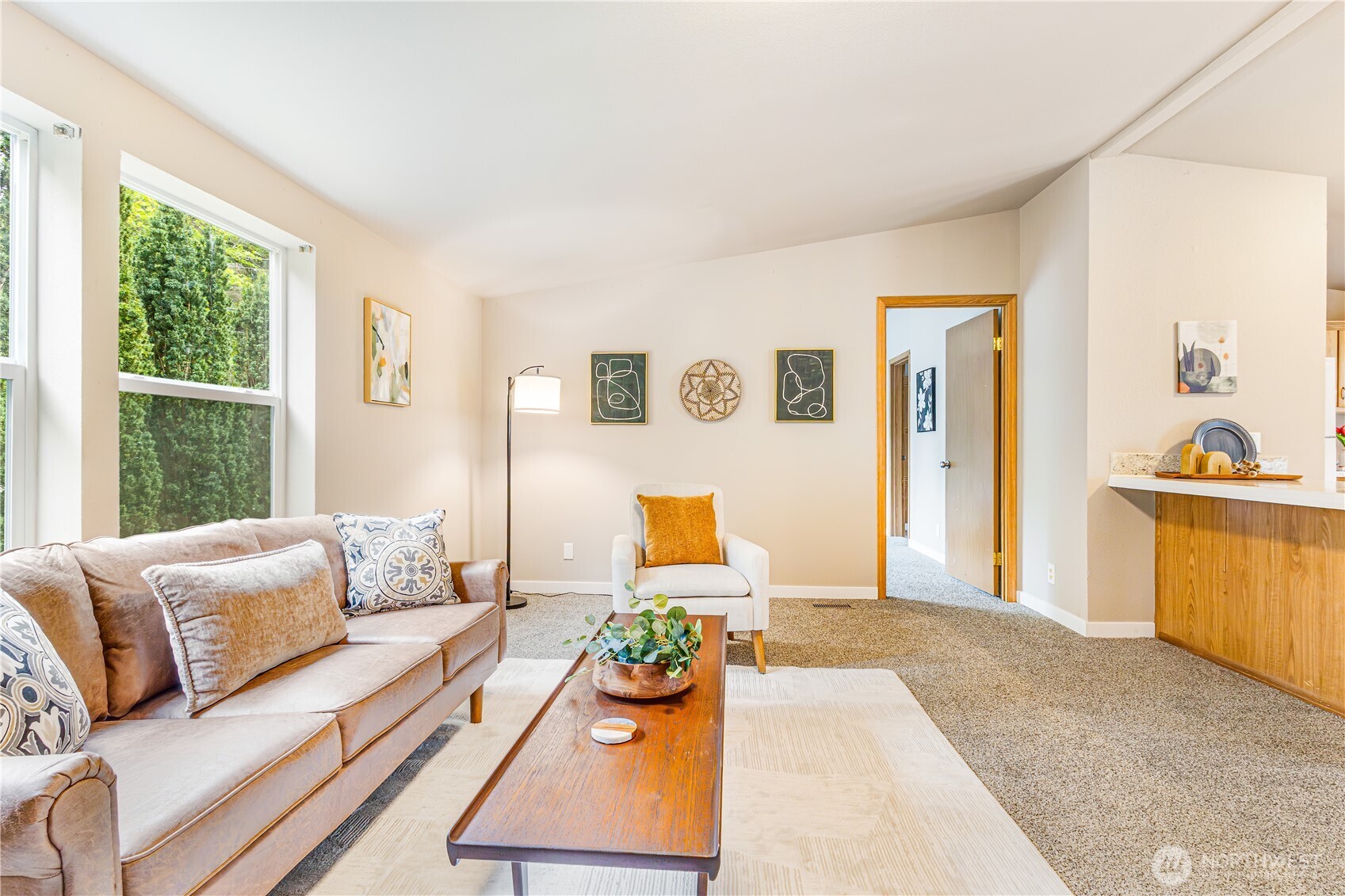 932 Price Road , Bremerton, WA 98312
