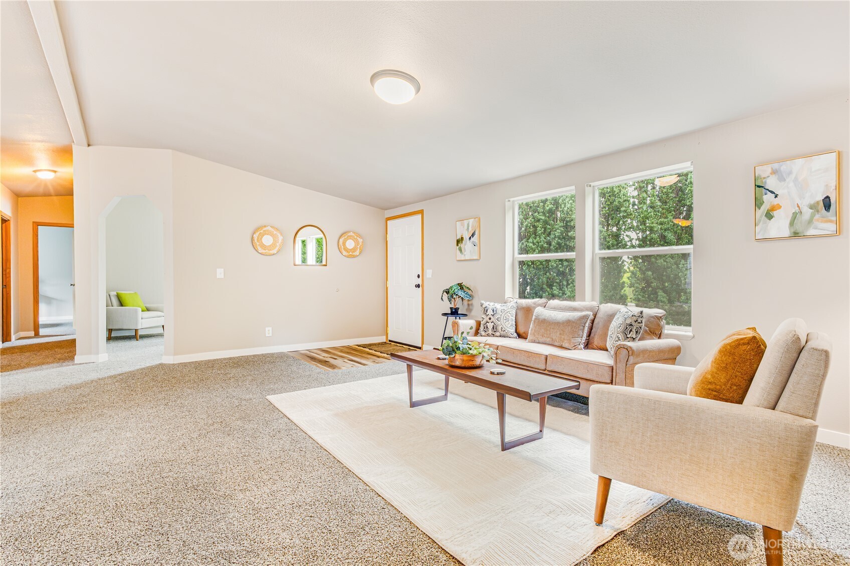 932 Price Road , Bremerton, WA 98312