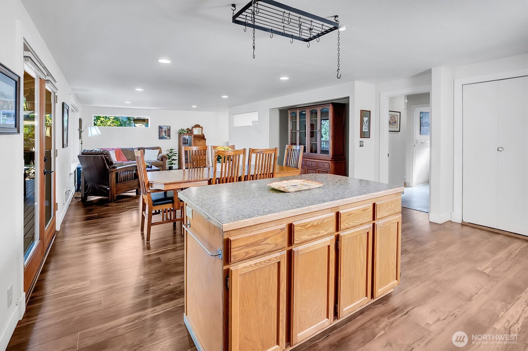 26708 NE Cherry Street , Duvall, WA 98019-8427