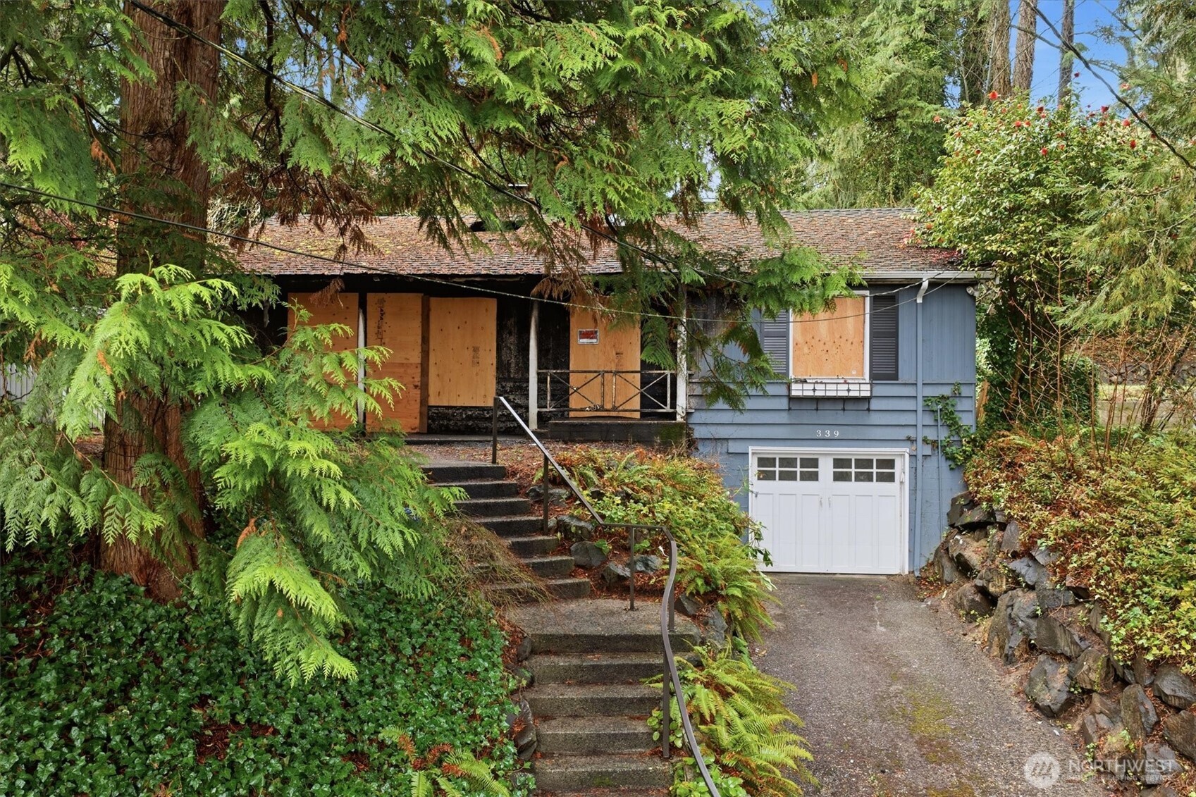 339 108th Avenue SE, Bellevue, WA 98004