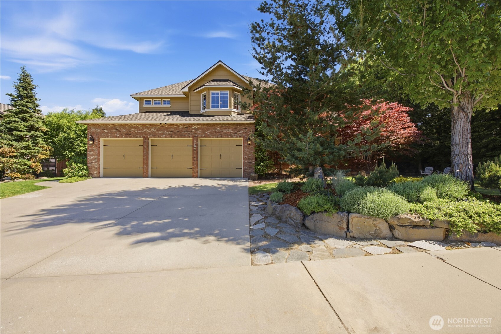 2067 Maiden Lane , Wenatchee, WA 98801