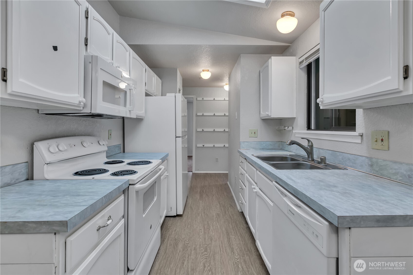 1705 S 88th Street , Tacoma, WA 98444