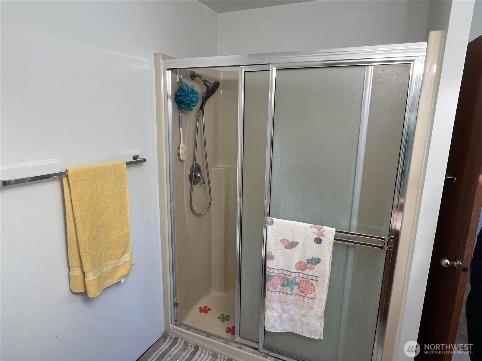 593 Prospect Avenue , Port Townsend, WA 98368