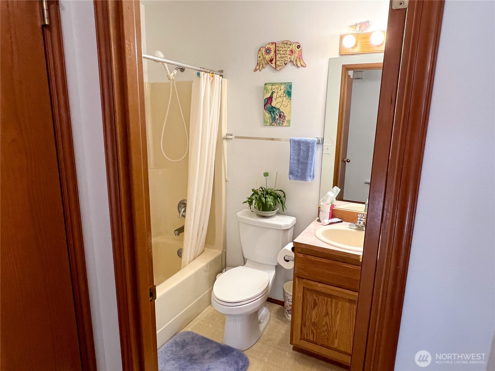 593 Prospect Avenue , Port Townsend, WA 98368