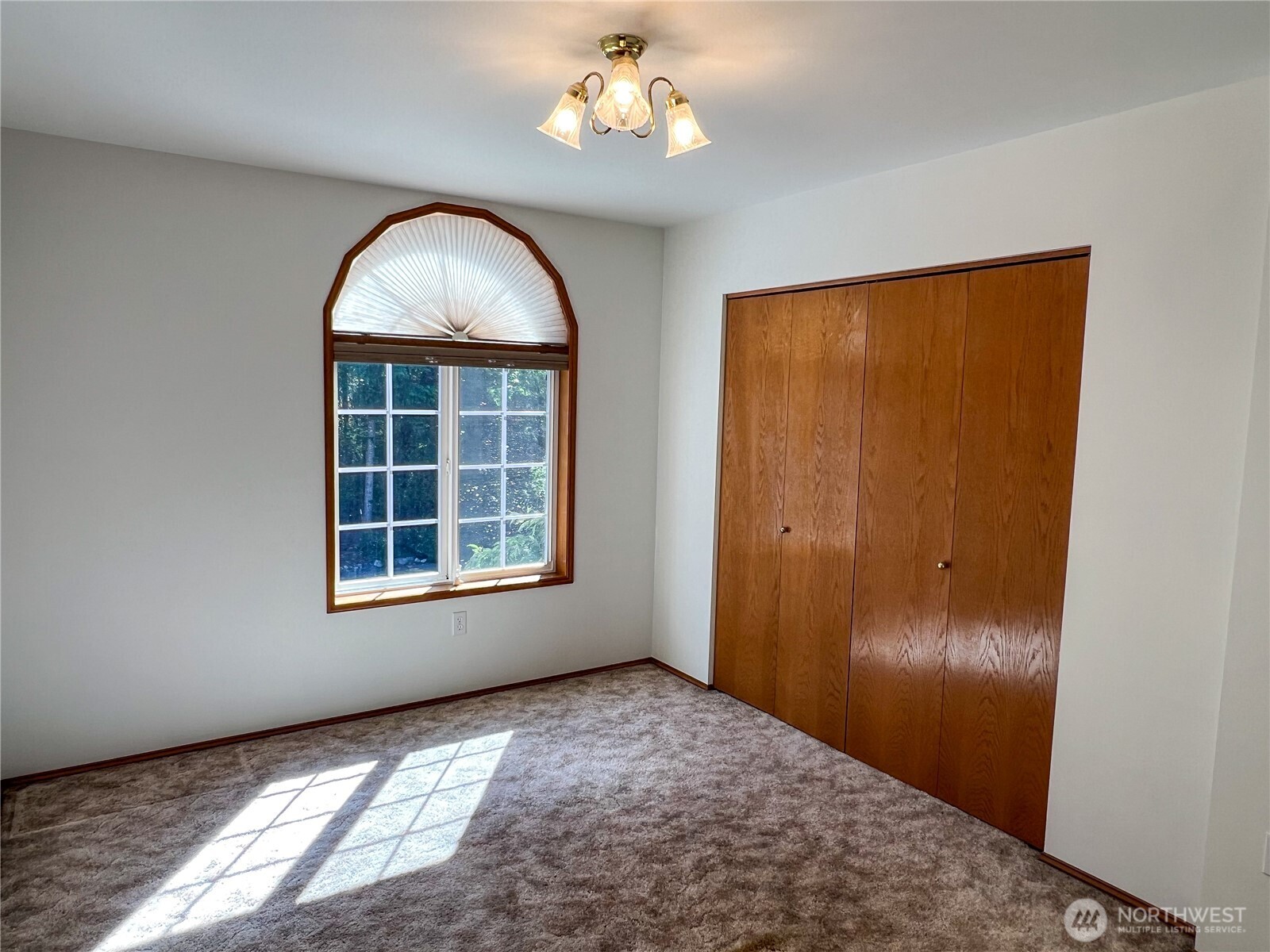 593 Prospect Avenue , Port Townsend, WA 98368