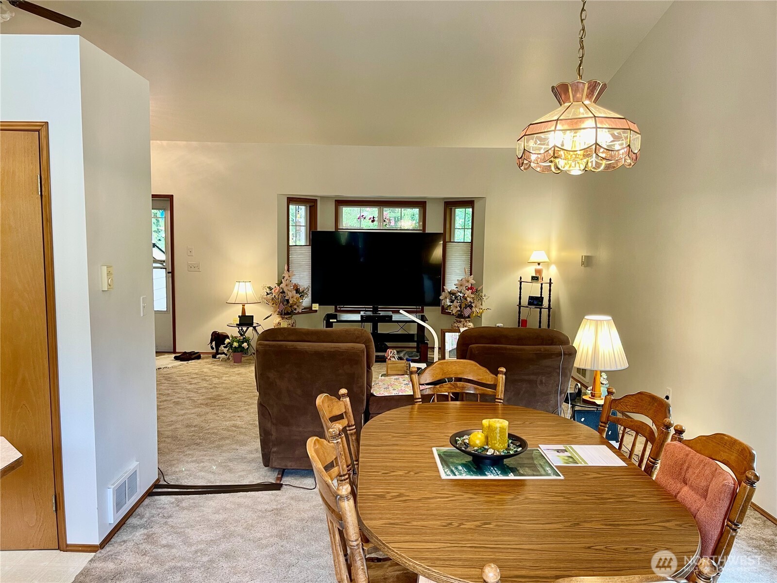 593 Prospect Avenue , Port Townsend, WA 98368